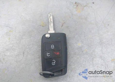 2021 Volkswagen Jetta 1.4T R-Line/1.4T S/1.4T Se z USA, uszkodzony, nr VIN 3VWC57BU3MM011954